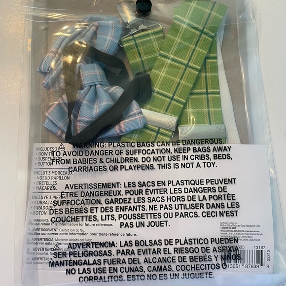 Grandpa Kit 100 days of school 3 piece costume set bow, suspenders, button New - Picture 2 of 5